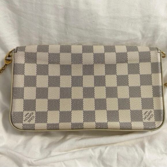 Louis Vuitton Pochette Félicie Damier Azur Canvas with Pink Interior - Picture 4 of 5